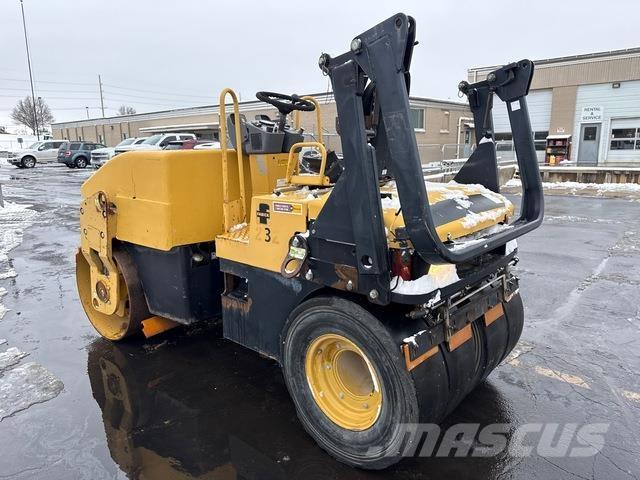 CAT CB-335E Kombinētie veltņi