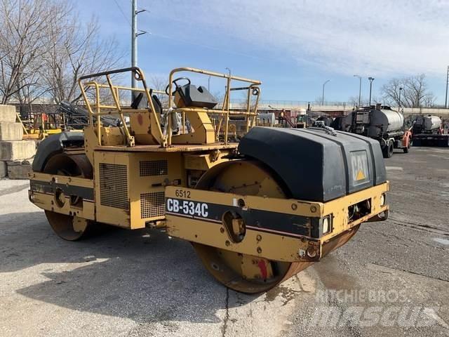 CAT CB-534C Divvalču grunts veltņi
