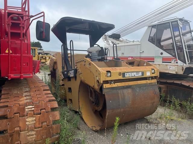 CAT CB54 Divvalču grunts veltņi