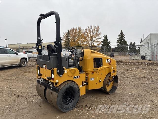 CAT CC4.0-03 Divvalču grunts veltņi