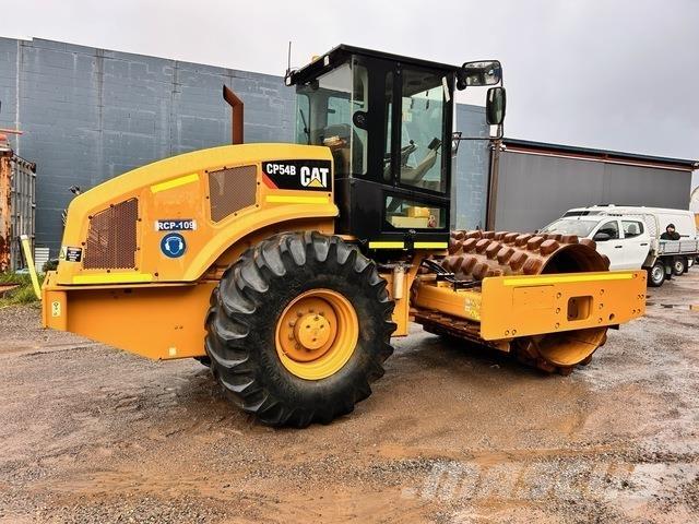 CAT CP54B Vienvalča grunts veltņi