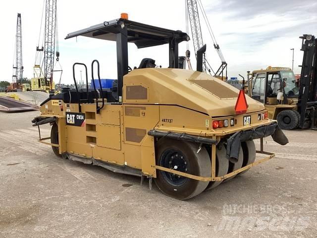 CAT CW34 Pneimatiskie veltņi