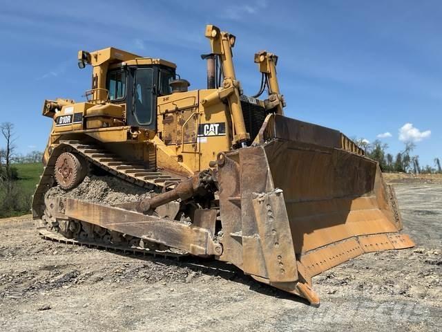CAT D10R Kāpurķēžu buldozeri