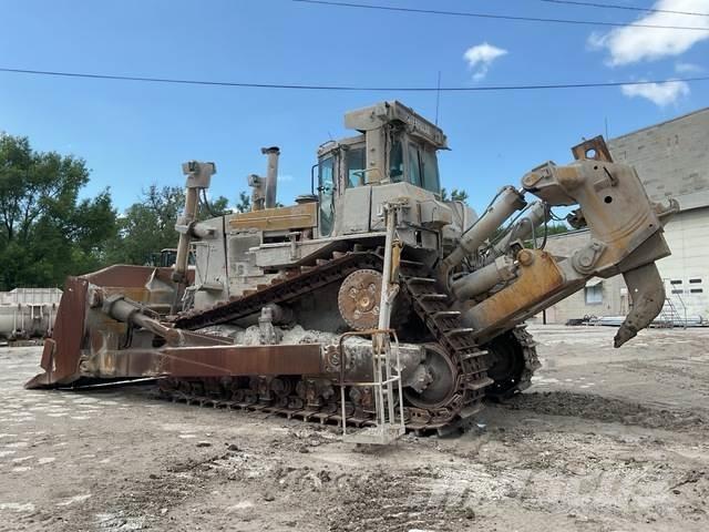 CAT D10R Kāpurķēžu buldozeri