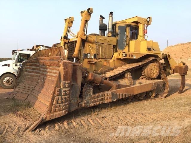 CAT D10R Kāpurķēžu buldozeri