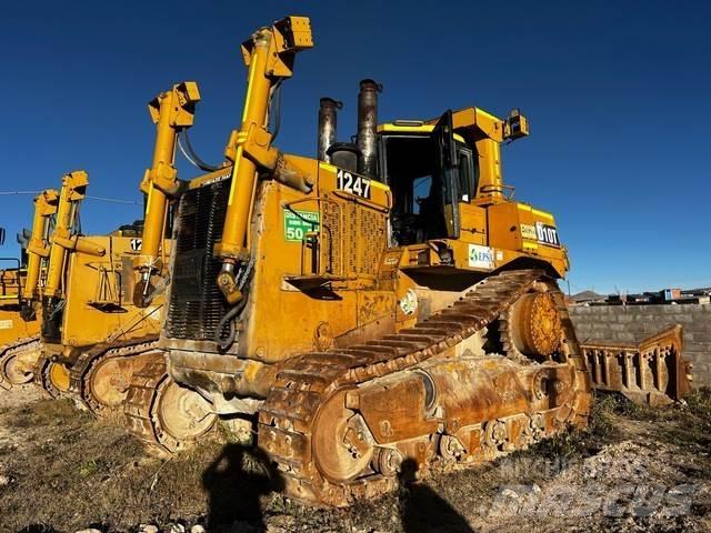 CAT D10T Kāpurķēžu buldozeri