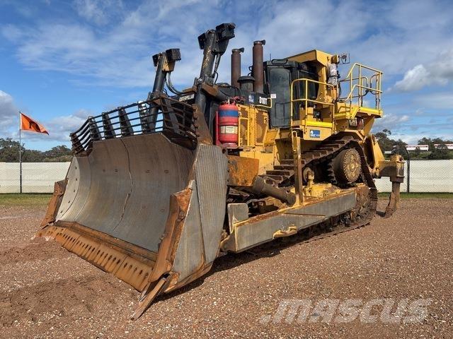 CAT D10T Kāpurķēžu buldozeri