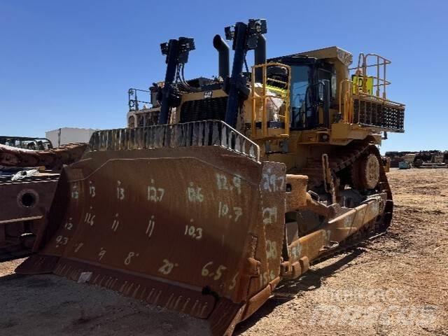 CAT D10T2 Kāpurķēžu buldozeri