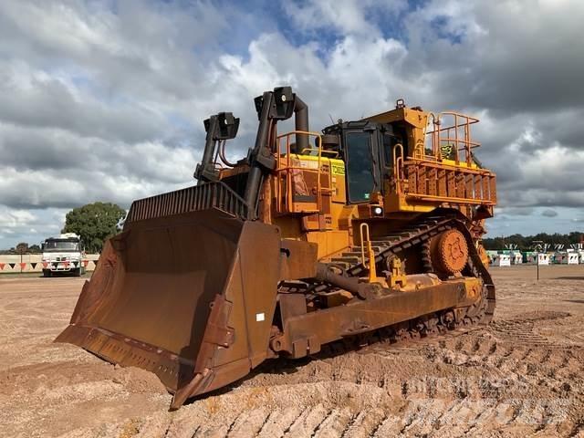 CAT D10T2 Kāpurķēžu buldozeri