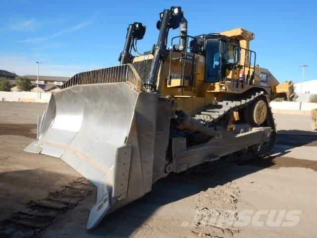 CAT D10T2 Kāpurķēžu buldozeri