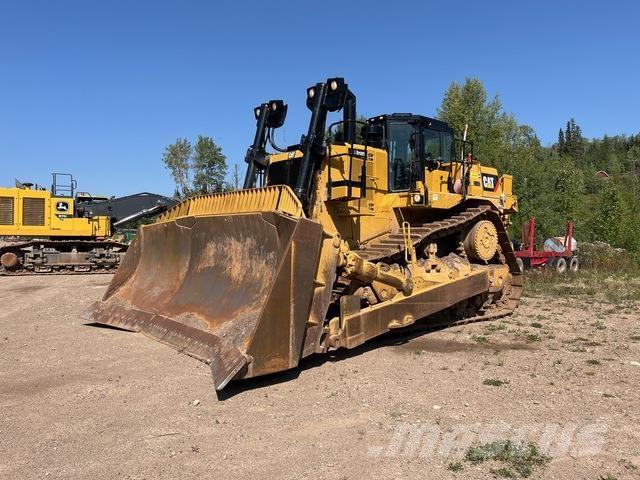CAT D10T2 Kāpurķēžu buldozeri