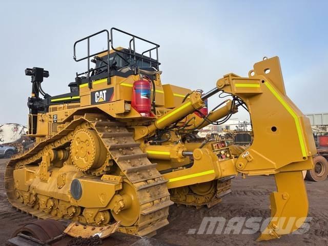 CAT D11T Kāpurķēžu buldozeri