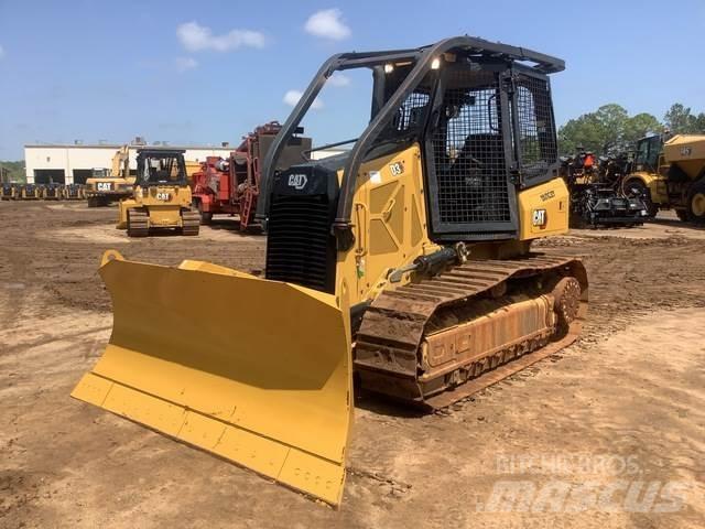 CAT D3 Kāpurķēžu buldozeri