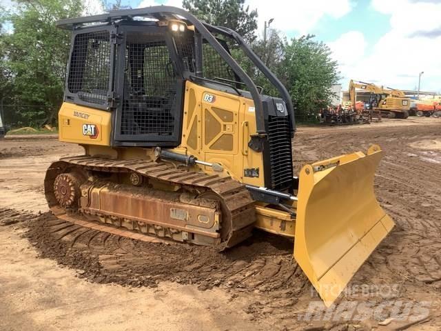 CAT D3 Kāpurķēžu buldozeri