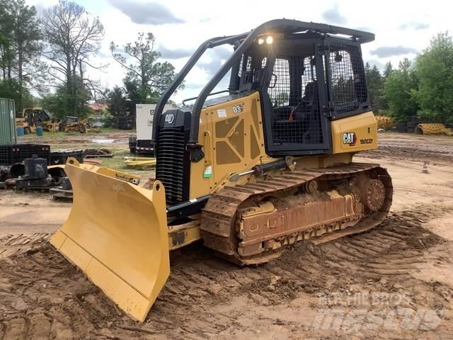 CAT D3 Kāpurķēžu buldozeri
