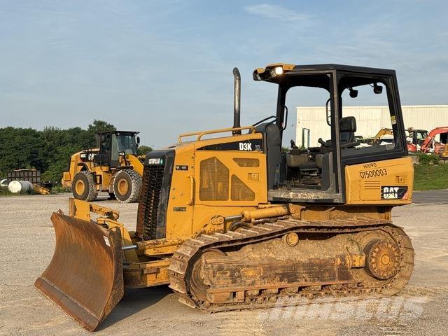 CAT D3K XL Kāpurķēžu buldozeri