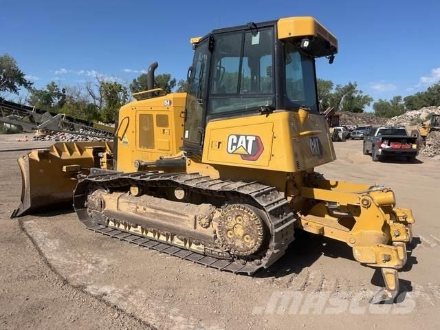 CAT D4 Kāpurķēžu buldozeri
