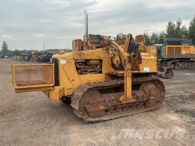 CAT D4E 20 Cauruļvadu buldozeri