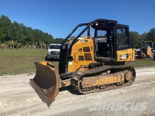 CAT D4K2 XL Kāpurķēžu buldozeri