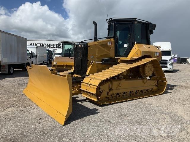 CAT D5 LGP Kāpurķēžu buldozeri