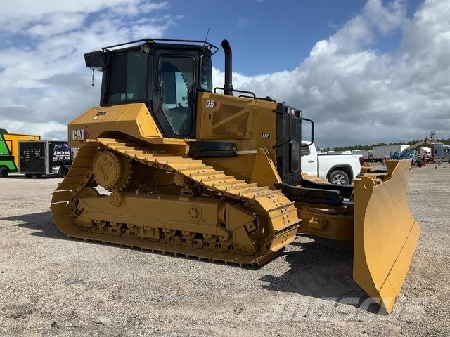 CAT D5 LGP Kāpurķēžu buldozeri