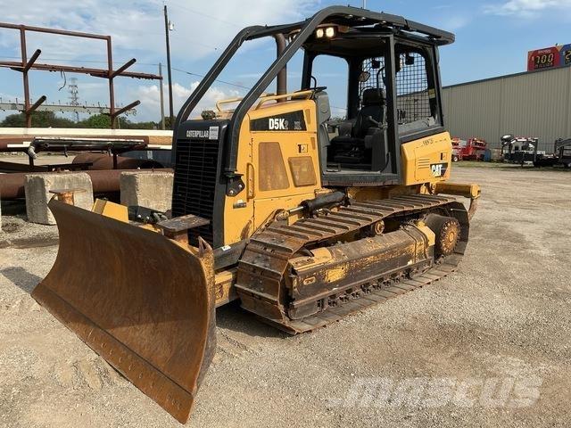 CAT D5K2 XL Kāpurķēžu buldozeri
