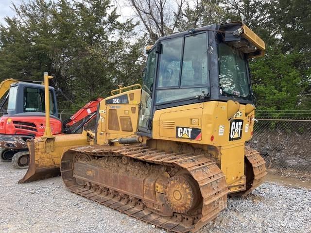 CAT D5K2LGP Kāpurķēžu buldozeri