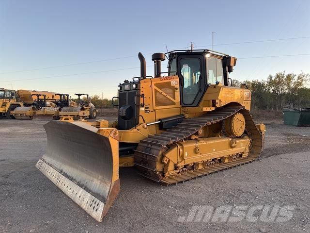CAT D6 XE LGP Kāpurķēžu buldozeri