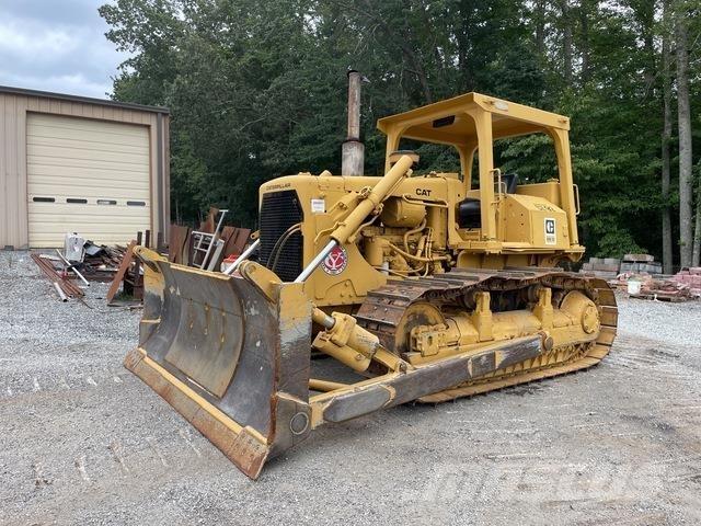 CAT D6D Kāpurķēžu buldozeri