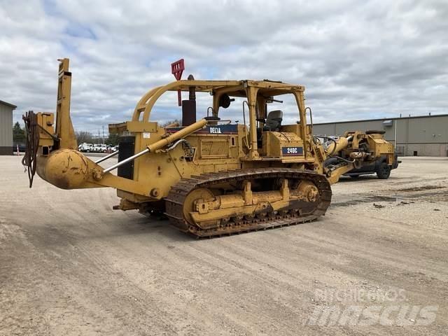 CAT D6E-PS Būvniecība- Citi