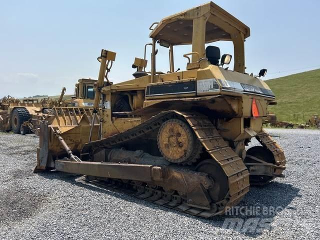 CAT D6H Kāpurķēžu buldozeri