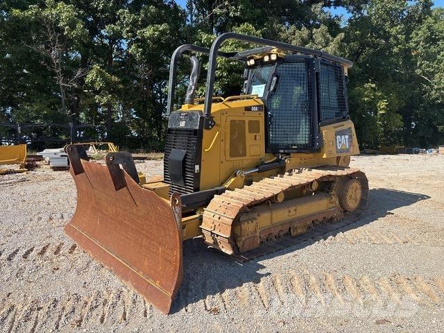 CAT D6K2 XL Kāpurķēžu buldozeri