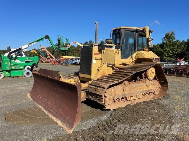 CAT D6M LGP Kāpurķēžu buldozeri
