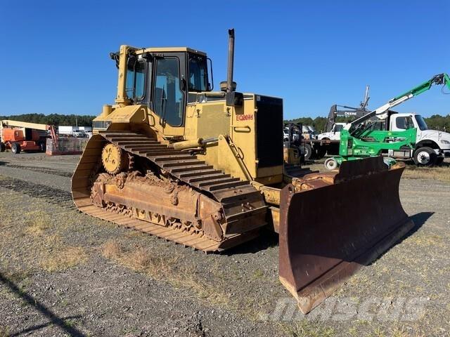CAT D6M LGP Kāpurķēžu buldozeri