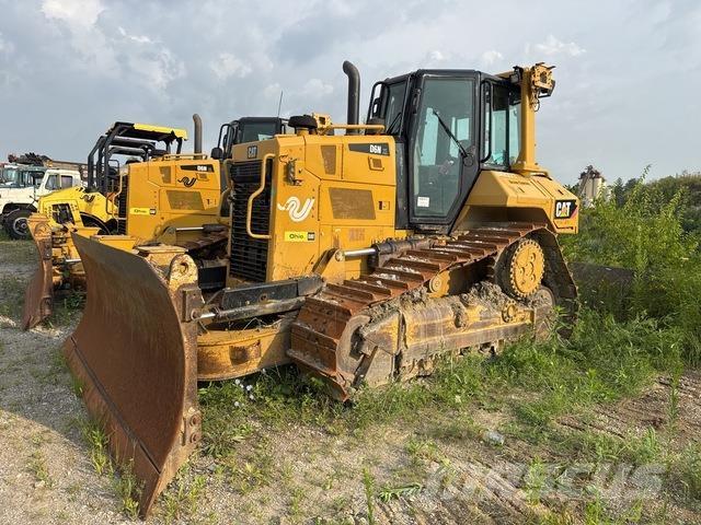 CAT D6N XL Kāpurķēžu buldozeri