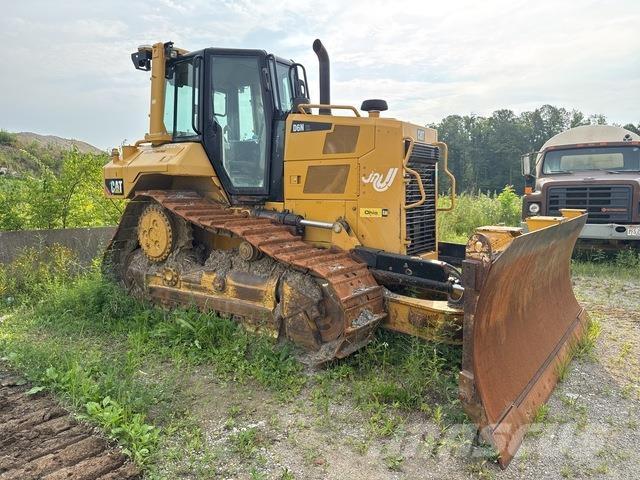 CAT D6N XL Kāpurķēžu buldozeri