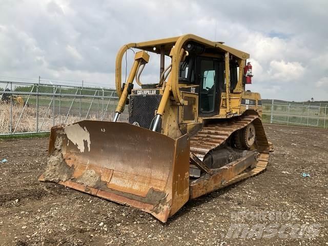 CAT D6R Kāpurķēžu buldozeri