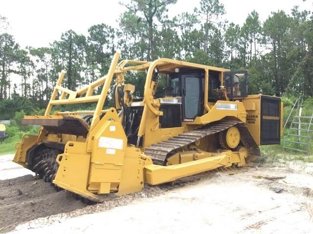 CAT D6R Kāpurķēžu buldozeri