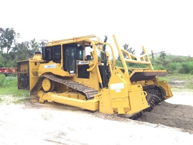 CAT D6R Kāpurķēžu buldozeri