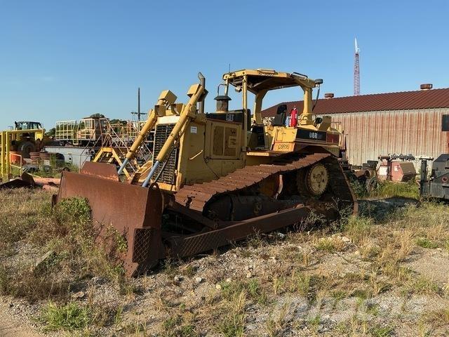 CAT D6R Kāpurķēžu buldozeri