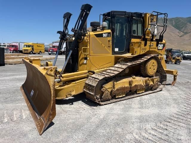 CAT D6T XL Kāpurķēžu buldozeri