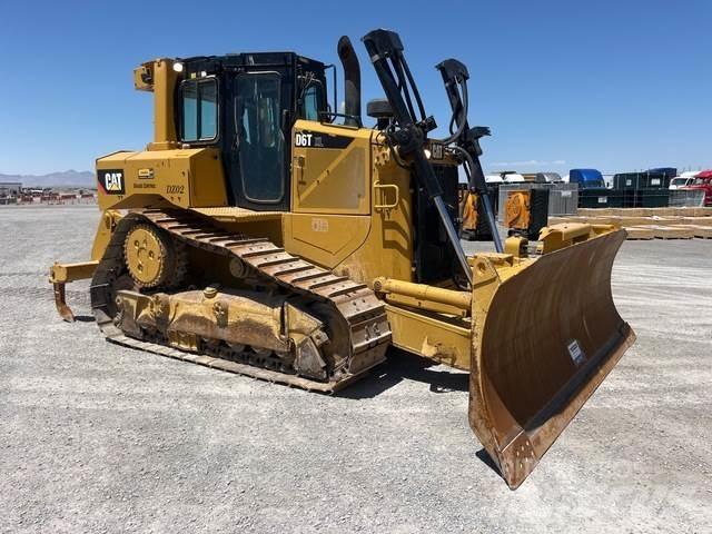 CAT D6T XL Kāpurķēžu buldozeri