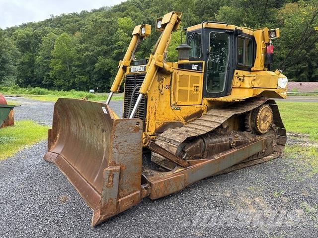 CAT D6T XL Kāpurķēžu buldozeri