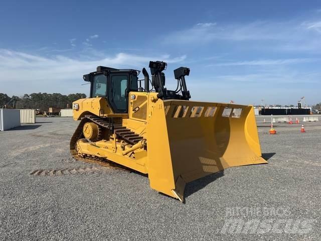 CAT D7 Kāpurķēžu buldozeri