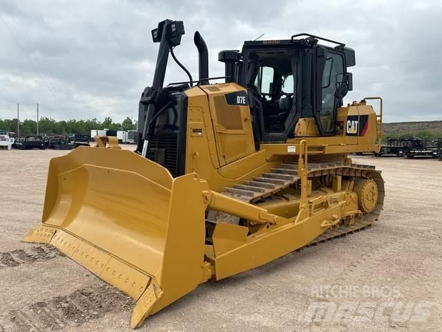 CAT D7E Kāpurķēžu buldozeri
