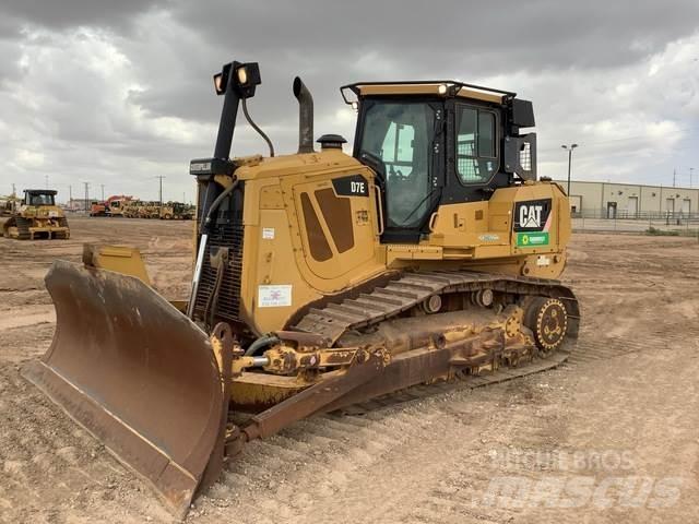 CAT D7E Kāpurķēžu buldozeri