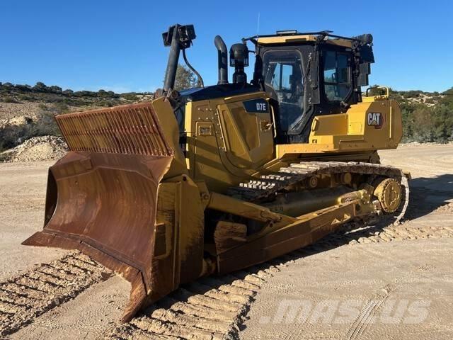 CAT D7E Kāpurķēžu buldozeri