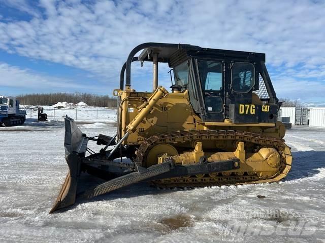 CAT D7G Kāpurķēžu buldozeri