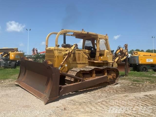 CAT D8K Kāpurķēžu buldozeri