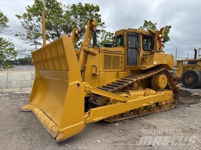 CAT D8N Kāpurķēžu buldozeri